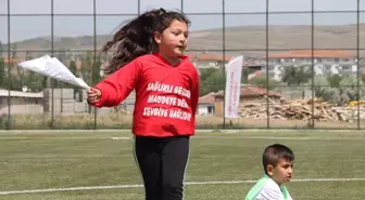 Kırıkkale'de Geleneksel Çocuk Oyunları Yarışması Başladı