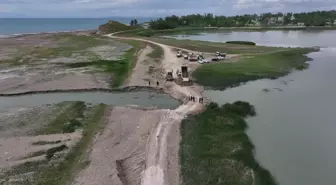 Van Edremit'teki su bendi tahribatı giderildi