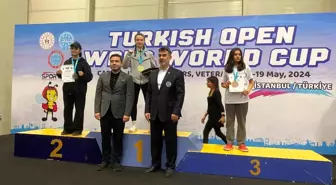 Eskişehir Ay Spor Kulübü Kickboks Şampiyonasında 8 Madalya Kazandı