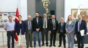 Medya Dayanışma Grubu ve Ankara Barosu, Yargı Paketi'ndeki Etki Ajanlığı Suçlamasına Karşı Ortak Mücadele Kararı Aldı