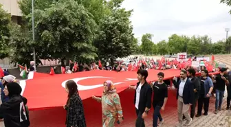 Fırat Üniversitesi Öğrencileri İsrail'in Filistin İşgalini Protesto Etti