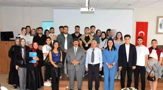 Düzce Üniversitesi'nde Sosyal Güvenlik Semineri Düzenlendi