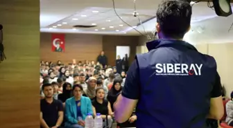 Tekirdağ İl Emniyet Müdürlüğü, öğrencilere siber güvenlik eğitimi verdi