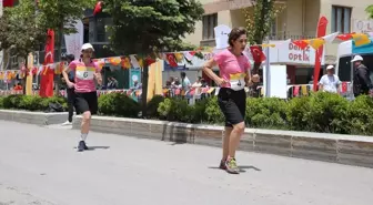 PTT AŞ'nin düzenlediği Postacı Yürüyüş Yarışması Hakkari'de başladı