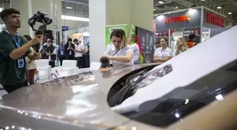 Automechanika Istanbul'da Kadın Ustalar Yarıştı