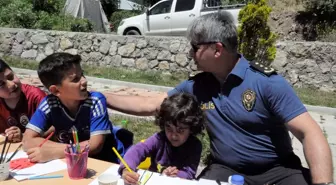 Hakkari'de Anaokullarının Yıl Sonu Sergisi