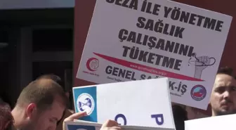 İzmir'de sağlık emekçileri çalışma koşullarını protesto etti