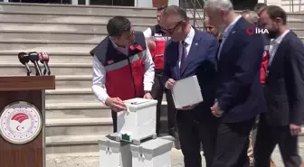 Kütahya'da ana arı ve arı sütü üretimi ekipmanları dağıtıldı