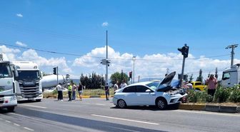 Milas-Bodrum Karayolu'nda Tır ile Otomobil Çarpışması: 1 Yaralı