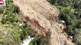 Papua Yeni Gine'deki Toprak Kayması Felaketinde 2.000'den Fazla Kişi Toprak Altında Kaldı