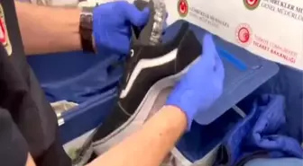 İstanbul Havalimanı'nda Spor Ayakkabılarında Uyuşturucu Operasyonu