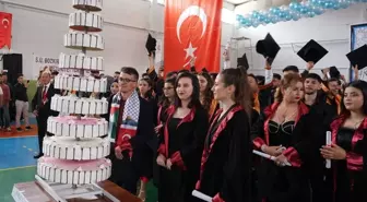 Selçuk Üniversitesi Bozkır MYO Mezuniyet Töreninde Filistin'e Destek Gösterisi