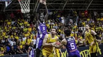 Mersin Büyükşehir Belediyesi Türkiye Basketbol Ligi'ne yükseldi