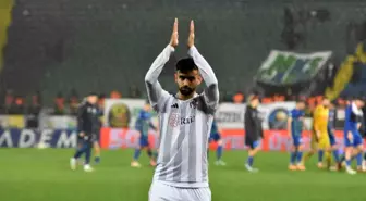 Rachid Ghezzal Beşiktaş'a veda etti