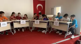 Aladağ'da Ortaokul Öğrencileri Arasında Bilgi Yarışması Düzenlendi