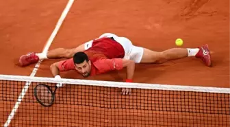 Novak Djokovic, Rolland Garros'tan neden çekildi?