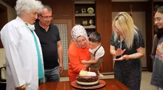 Antalya'da Rahim Nakli Sonrası Anne Olan Derya Sert'in Oğlu Ömer Özkan'ın Doğum Günü Kutlandı