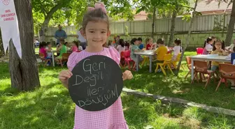 Isparta'da Sıfır Atık Projesi'nde başarılı olan öğrencilere ödül verildi