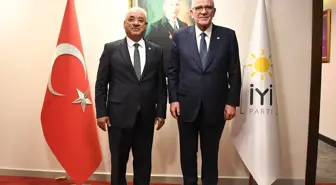 İYİ Parti Genel Başkanı Müsavat Dervişoğlu, DSP Genel Başkanı Önder Aksakal ile Görüştü