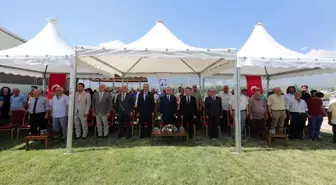 Tokat Gaziosmanpaşa Üniversitesi'nden üretilen aşılı asma fidanları dağıtıldı