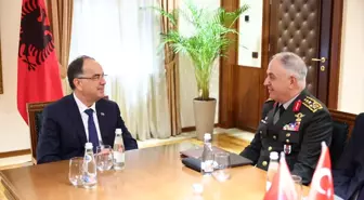 Arnavutluk Cumhurbaşkanı Bajram Begaj, Genelkurmay Başkanı Orgeneral Metin Gürak'ı kabul etti