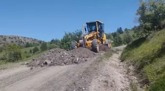 Sivas'ın Akıncılar ilçesinde yeni yol çalışmaları başladı