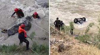 Hakkari'de trafik kazasında öğretmen hayatını kaybetti