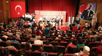 Ceyhan Belediyesi Emeklilere Bayram İkramiyesi Verdi