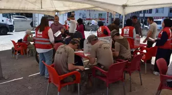 Ordu Emniyet Müdürlüğü Polisleri Türk Kızılay'a Kan Bağışında Bulundu