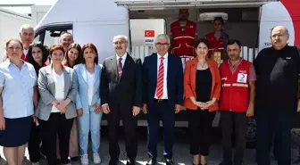 Adana'da depremzedeler için kütüphane açıldı