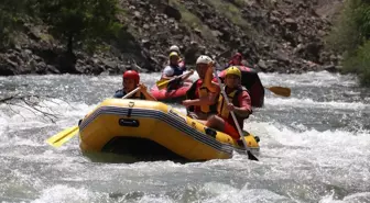 Erzurum'un Uzundere ilçesi doğa sporlarıyla adrenalin tutkunlarını bekliyor