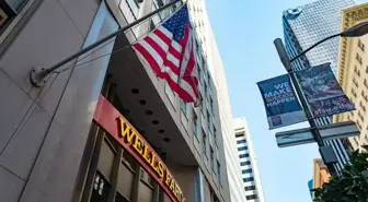 Amerika'daki Wells Fargo bankası, 'Mouse Hareket Ettirici' kullanarak çalışıyormuş gibi yapan çok sayıda işçiyi işten çıkardı