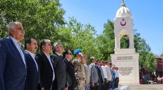 Diyarbakır'da PKK'lı teröristlerce 31 yıl önce şehit edilen Neşe öğretmen anısına anıt yapıldı