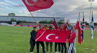 Türkiye Özel Sporcular 4x100 Metre Kadın Bayrak Takımı Altın Madalya Kazandı