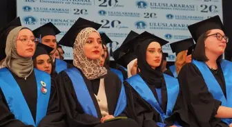 Saraybosna Üniversitesi 16. dönem mezunlarını verdi