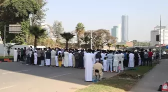 Etiyopya'da Müslümanlar Bayram Namazı İçin Bir Araya Geldi