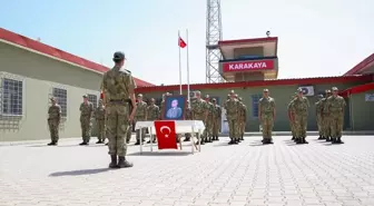 Sınırda nöbet tutan asker, ailesinin sürpriz ziyaretiyle çifte bayram yaşadı