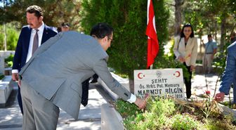 Deniz Akkaya Evleniyor!
