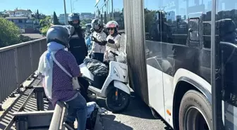 15 Temmuz Şehitler Köprüsü'ndeki trafik kazasında 1 kişi yaralandı