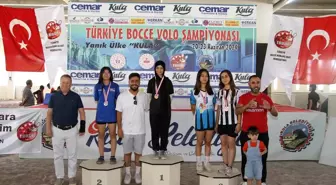 Kula'da düzenlenen Bocce Volo Türkiye Şampiyonası'nda dereceye giren sporcular ödüllendirildi