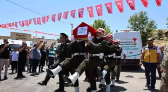 Şehit Piyade Astsubay Çavuş Mehmet Ali Horoz son yolculuğuna uğurlandı