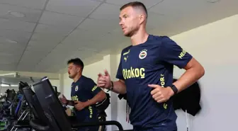 Fenerbahçe Futbolcuları Can Bartu Tesisleri'nde Testlere Tabi Tutuldu