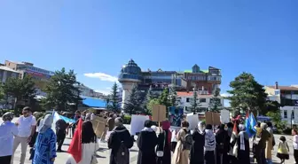 Erzurum'da İsrail'in Gazze'ye saldırılarını protesto eden sessiz yürüyüş devam ediyor