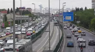 İstanbul'da bayram tatilinin ardından trafik yoğunluğu yaşandı