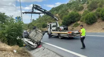 Kağıthane'de Otomobil Takla Attı