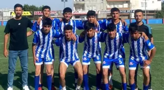 Samsat Gençlik ve Spor İlçe Müdürlüğü Futbol Takımı 1. Sokaklar Bizim 5X5 Futbol Gençlik Turnuvası'nda şampiyon oldu