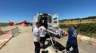 Diyarbakır'da enfeksiyon hastalığına yakalanan bebek ambulans helikopterle hastaneye ulaştırıldı