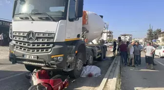 Samandağ'da Beton Mikseri ile Motosiklet Çarpışması: 2 Kişi Hayatını Kaybetti