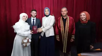 Afyonkarahisar Valisi Doç. Dr. Kübra Güran Yiğitbaşı, kurum çalışanının oğlunun nikah şahidi oldu