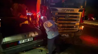 Kastamonu'da tır ile otomobil çarpışması: 2 yaralı